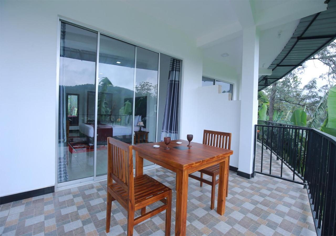 Ella Silloam Vila Exterior foto